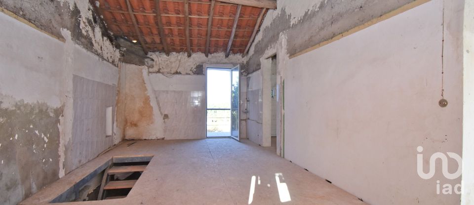 Maison de village T2 à Lamas de 151 m²