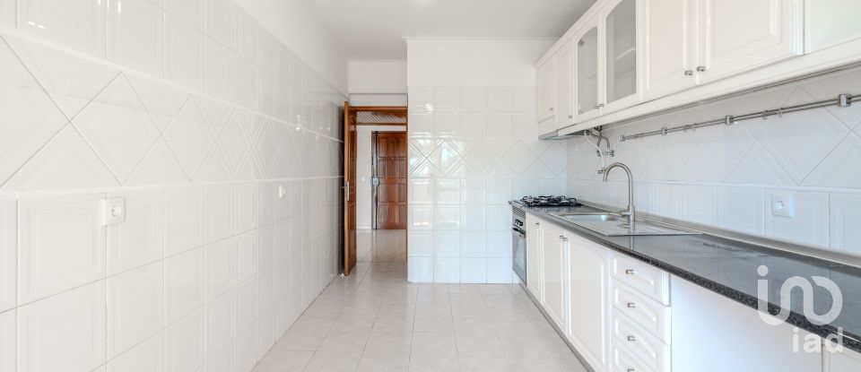 Apartment T3 in Algueirão-Mem Martins of 108 m²