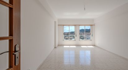 Apartamento T3 em Algueirão-Mem Martins de 108 m²