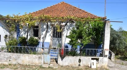 Maison de village T3 à Madalena e Beselga de 120 m²