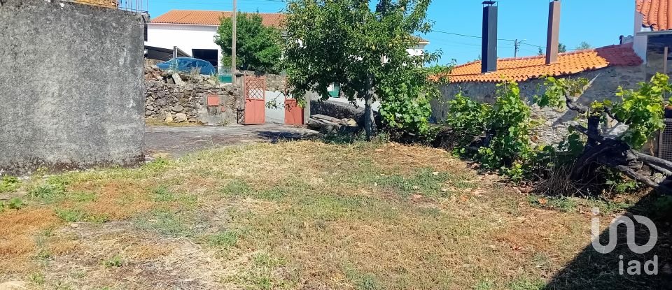 Casa de aldeia T2 em Mogadouro, Valverde, Vale de Porco e Vilar de Rei de 55 m²