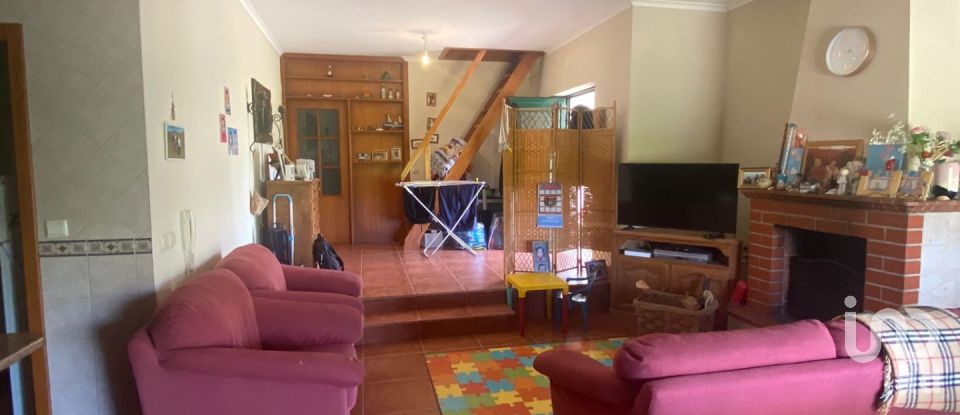 Country house T3 in Coz, Alpedriz e Montes of 144 m²