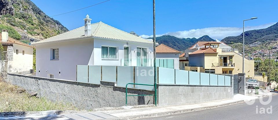 Maison T4 à Machico de 155 m²