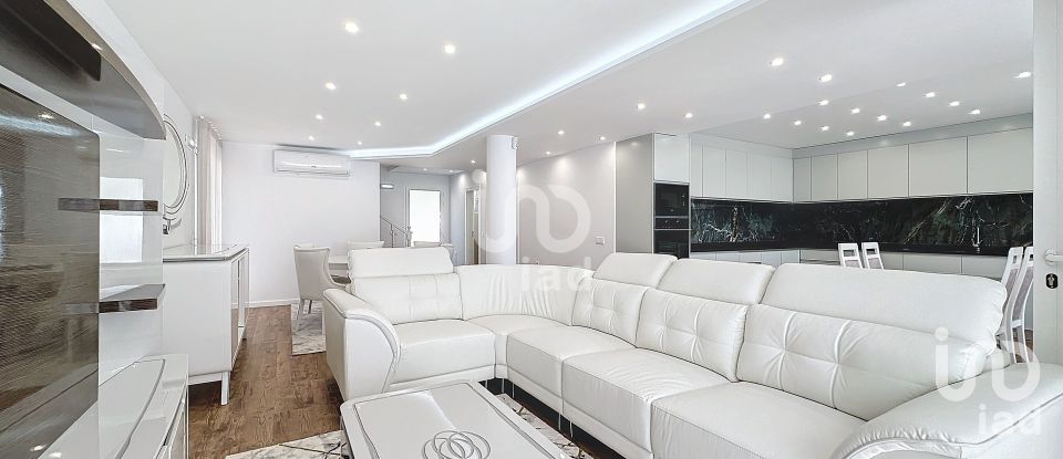 Maison T4 à Machico de 155 m²