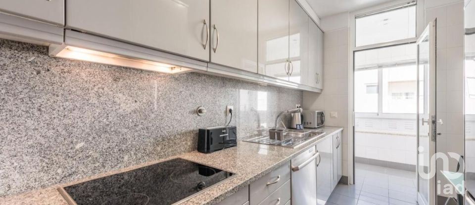 Apartamento T2 em Cedofeita, Santo Ildefonso, Sé, Miragaia, São Nicolau e Vitória de 114 m²