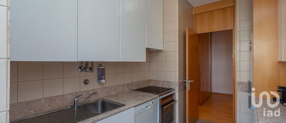 Appartement T2 à Misericórdia de 92 m²