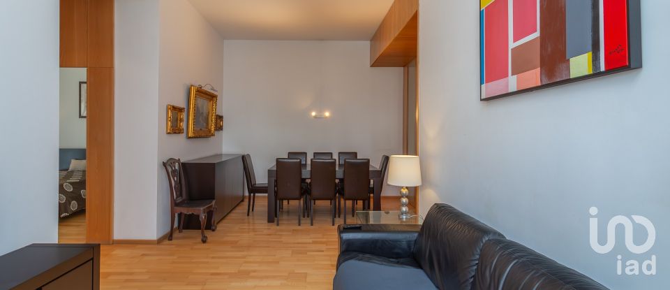 Appartement T2 à Misericórdia de 92 m²