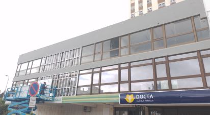 Shop / premises commercial in Pontinha e Famões of 2,000 m²