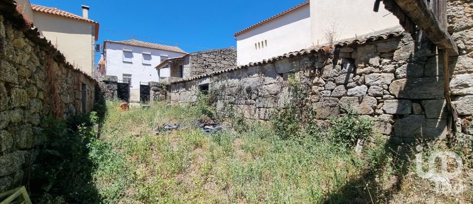 Maison de village T4 à Açores e Velosa de 166 m²