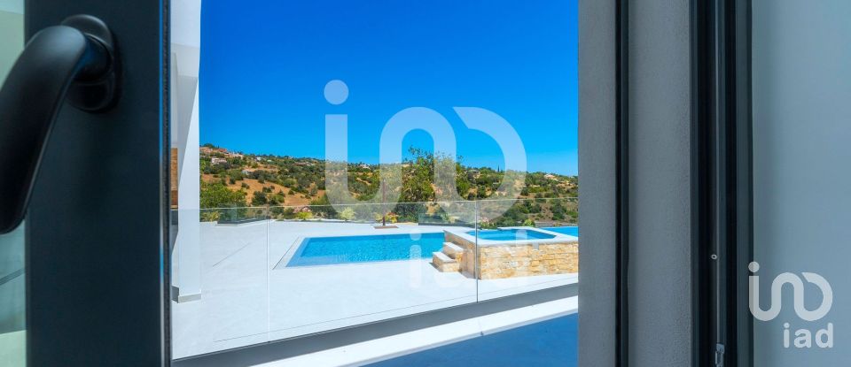 Maison T4 à Loulé (São Sebastião) de 232 m²