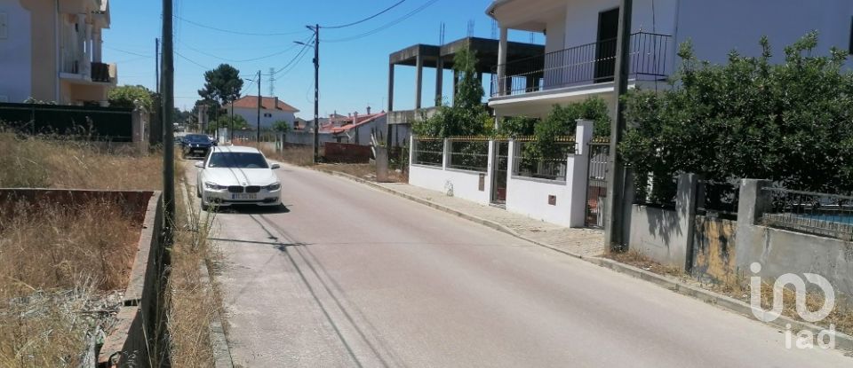 Terreno em Fernão Ferro de 350 m²