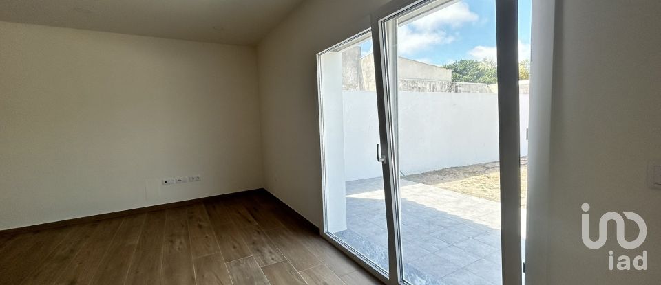 Casa de aldeia T3 em Miragaia e Marteleira de 159 m²