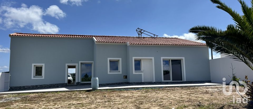 Maison de village T3 à Miragaia e Marteleira de 159 m²