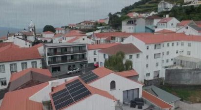 Maison T6 à Calheta de 470 m²