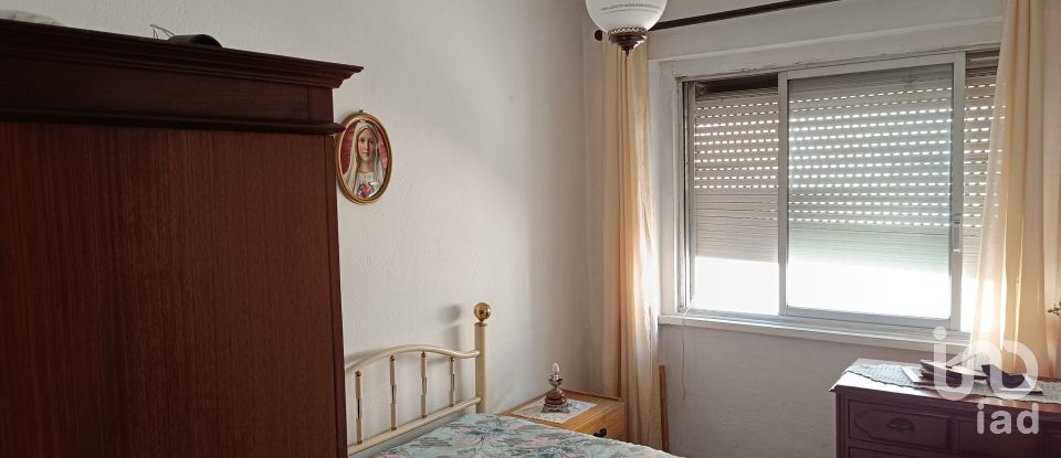 Appartement T3 à Benfica de 68 m²