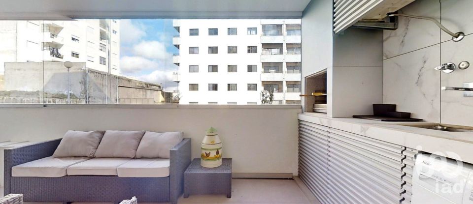 Appartement T3 à Braga (Maximinos, Sé E Cividade) de 111 m²