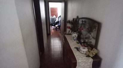 Apartamento T3 em Santo António da Charneca de 93 m²