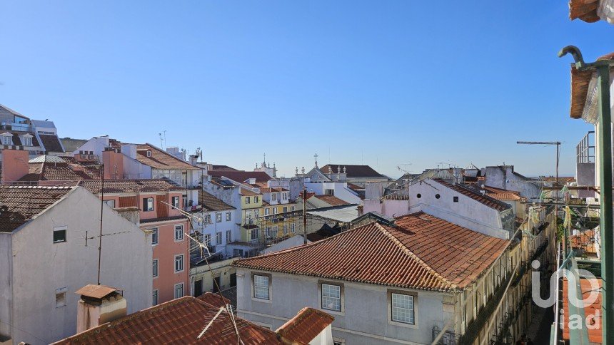 Apartamento T5 em Misericórdia de 95 m²