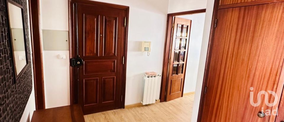 Apartamento T1 em Santarém (Marvila), Santa Iria Da Ribeira De Santarém, Santarém (São Salvador) E Santarém (São Nicolau) de 67 m²