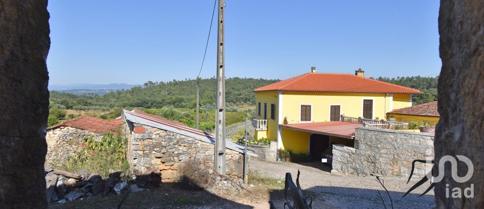 Village house T2 in Degracias e Pombalinho of 403 m²