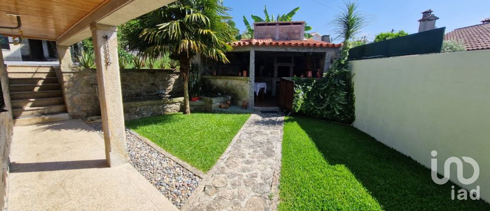 Casa / Villa T3 em Barroselas E Carvoeiro de 330 m²