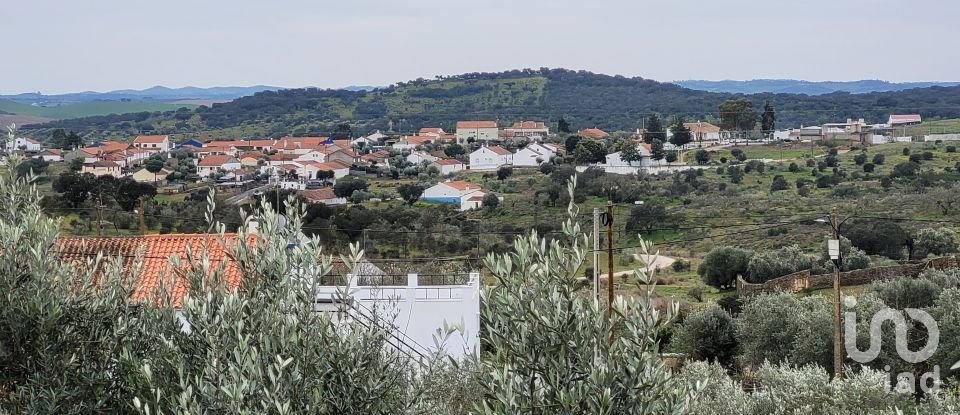 Maison de campagne T3 à Alandroal (Nossa Senhora Da Conceição), São Brás Dos Matos (Mina Do Bugalho) E Juromenha (Nossa Senhora Do Loreto) de 97 m²