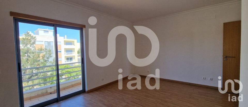 Apartamento T3 em Pechão de 127 m²