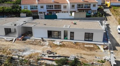 Casa / Villa T3 em Lourinhã e Atalaia de 160 m²