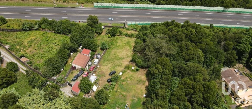 Terreno em Lagoa (Nossa Senhora do Rosário) de 1 440 m²