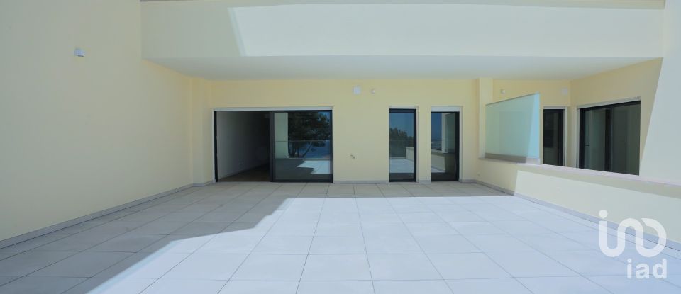 Apartment T1 in Sesimbra (Santiago) of 160 m²