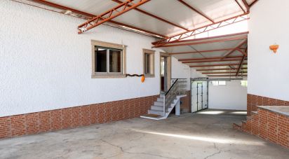 Casa T4 em São João de Loure e Frossos de 419 m²