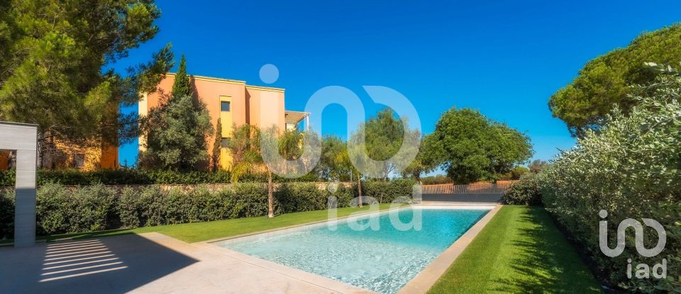 Mansion T5 in Quarteira of 290 m²