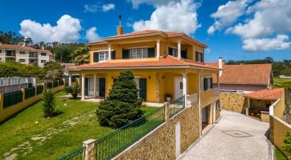 Casa / Villa T4 em Turquel de 267 m²