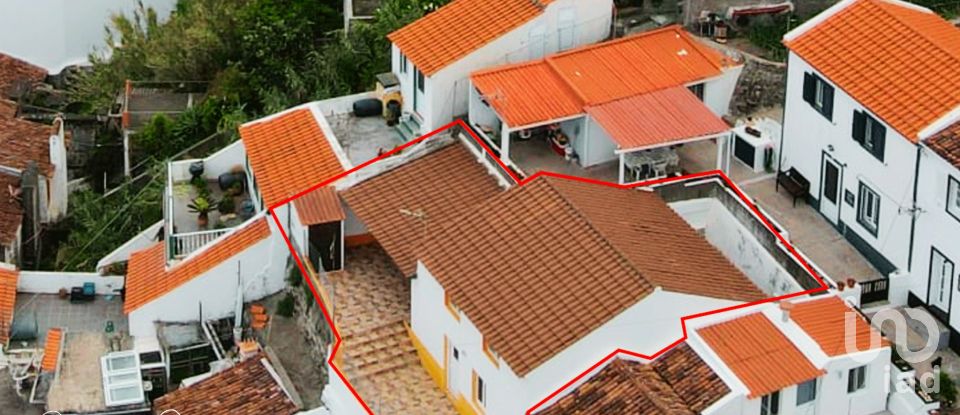 Casa T2 em Ribeira Quente de 53 m²