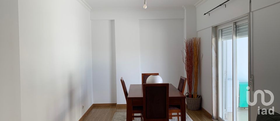 Apartment T3 in Lumiar of 120 m²