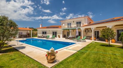 Maison de campagne T7 à Olho Marinho de 314 m²