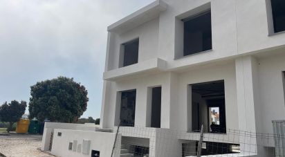 Casa T3 em Silveira de 233 m²