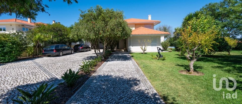 Maison T5 à São João das Lampas e Terrugem de 468 m²