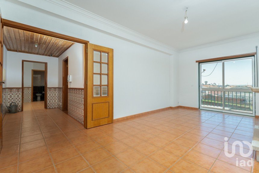 Apartment T2 in Vieira de Leiria of 119 m²