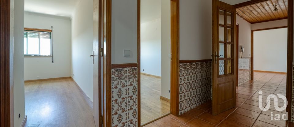 Apartment T2 in Vieira de Leiria of 119 m²