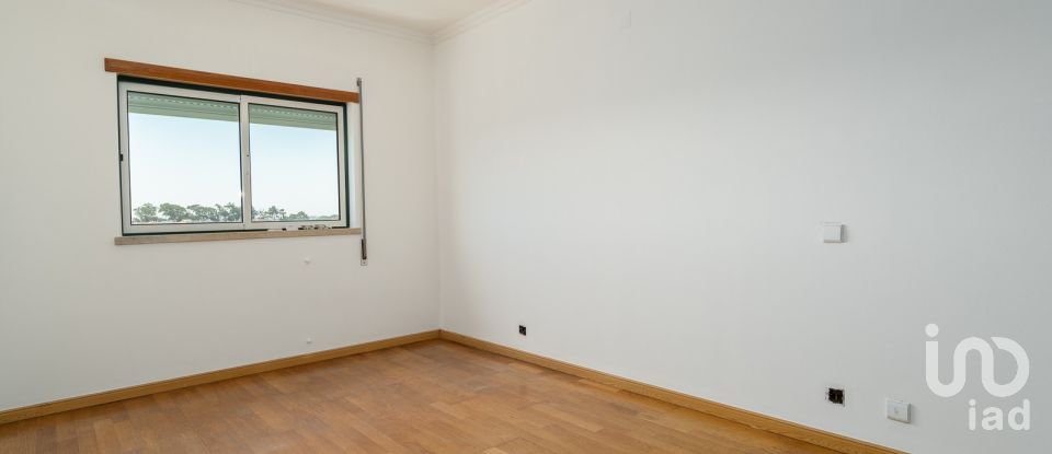 Apartment T2 in Vieira de Leiria of 119 m²