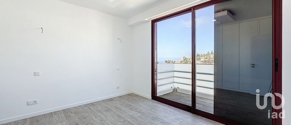 Appartement T3 à Caniço de 107 m²