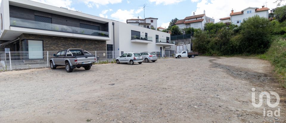 Building land in Arganil of 769 m²