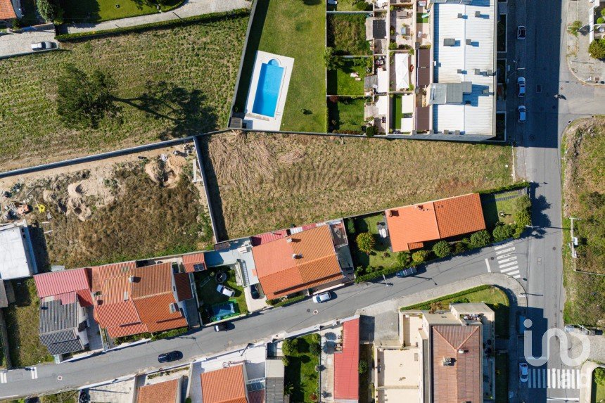 Building land in Perafita, Lavra E Santa Cruz Do Bispo of 1,167 m²