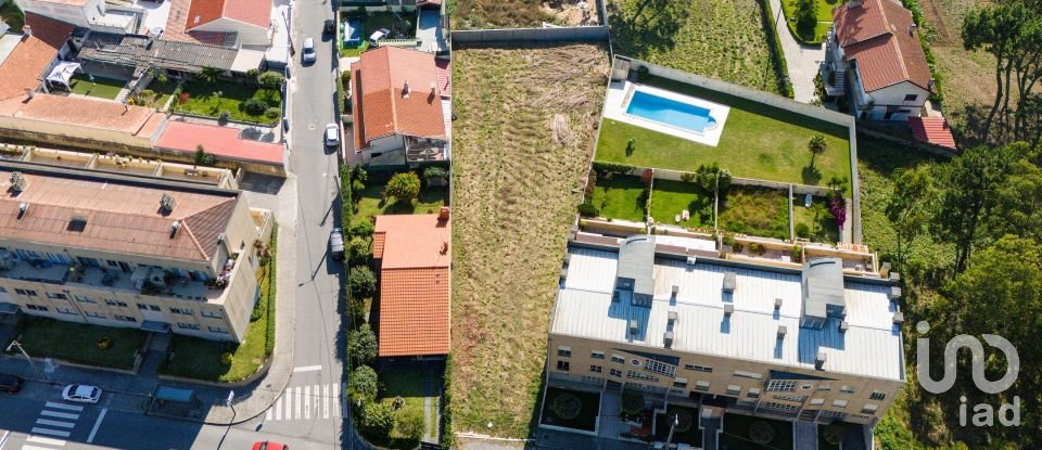 Building land in Perafita, Lavra E Santa Cruz Do Bispo of 1,167 m²