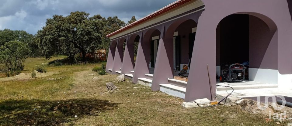 Casa de Campo T4 em Vimieiro de 340 m²