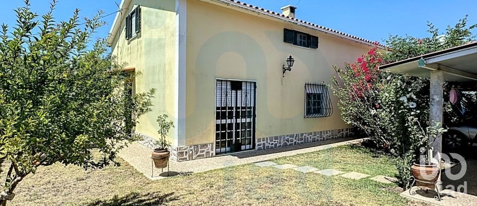 Gîte T2 à Sesimbra (Castelo) de 110 m²