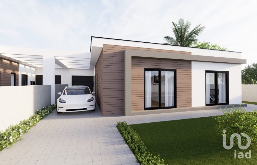 Maison T3 à Fernão Ferro de 111 m²