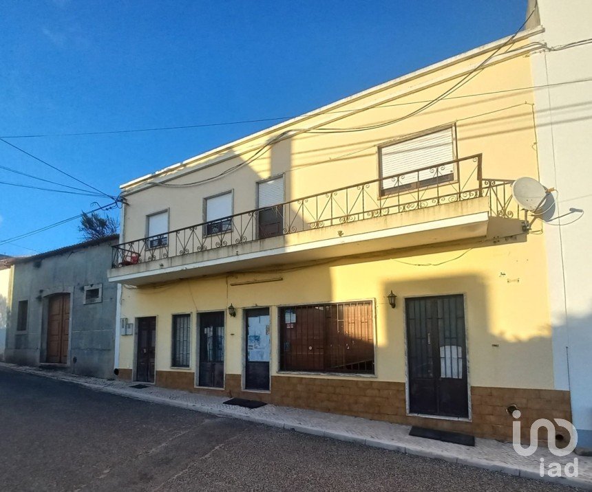 House T2 in Cadaval e Pêro Moniz of 140 m²