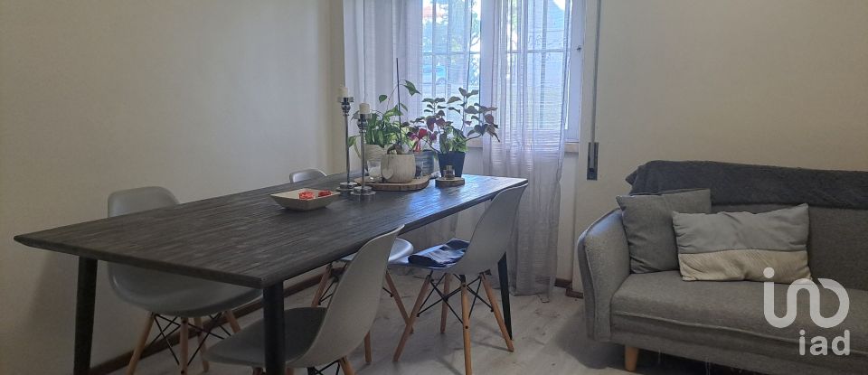 Appartement T2 à Marrazes e Barosa de 82 m²